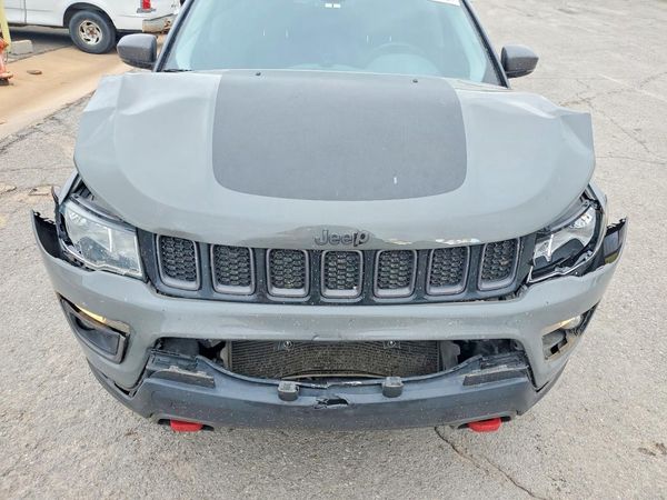 2019 JEEP COMPASS