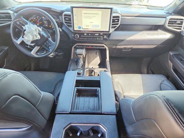 2025 TOYOTA TUNDRA