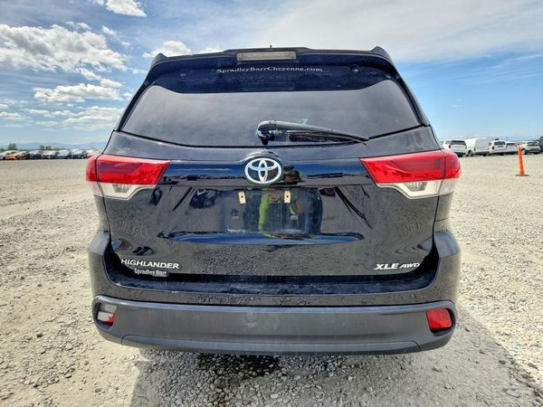 2019 TOYOTA HIGHLANDER SE/XLE