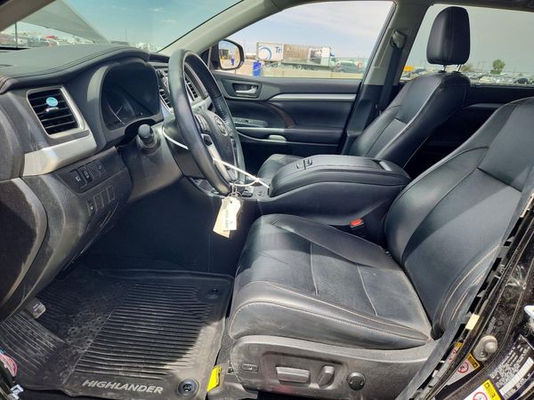 2019 TOYOTA HIGHLANDER SE/XLE