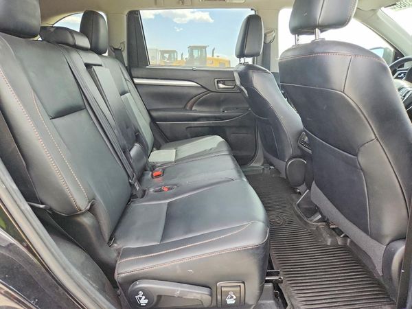 2019 TOYOTA HIGHLANDER SE/XLE