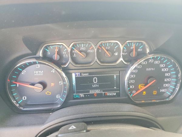 2015 CHEVROLET SUBURBAN LT