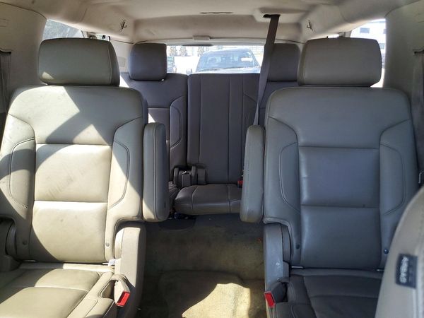 2015 CHEVROLET SUBURBAN LT