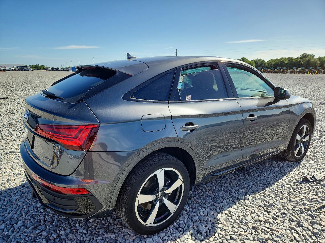 2023 AUDI Q5