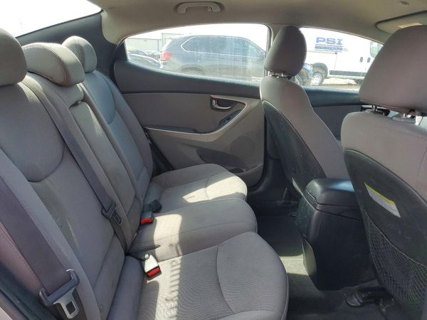 2015 HYUNDAI ELANTRA