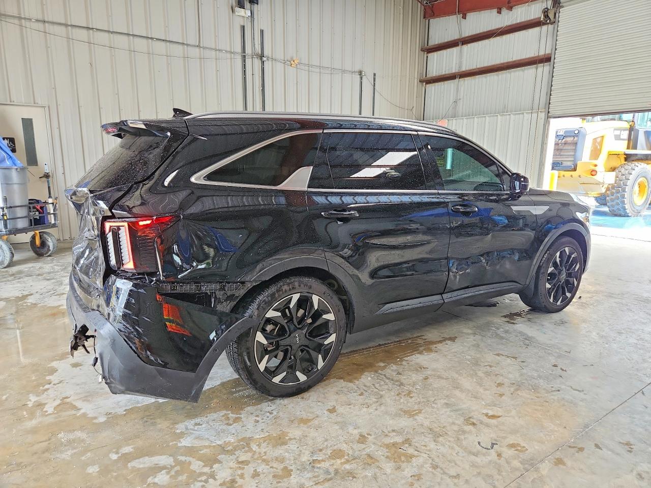 2025 KIA SORENTO