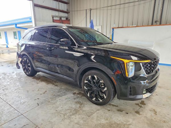 2025 KIA SORENTO