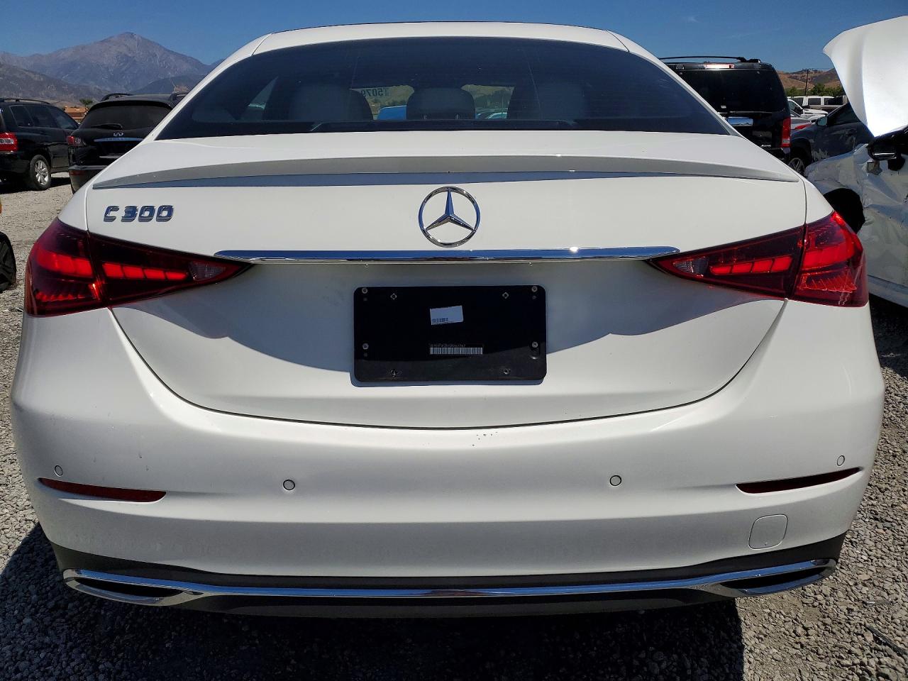 2025 MERCEDES-BENZ C C300