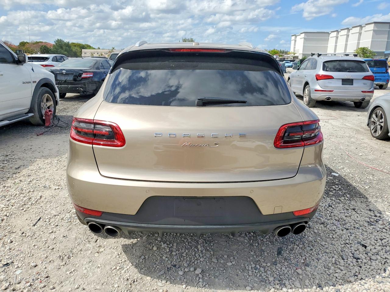 2018 PORSCHE MACAN Macan S