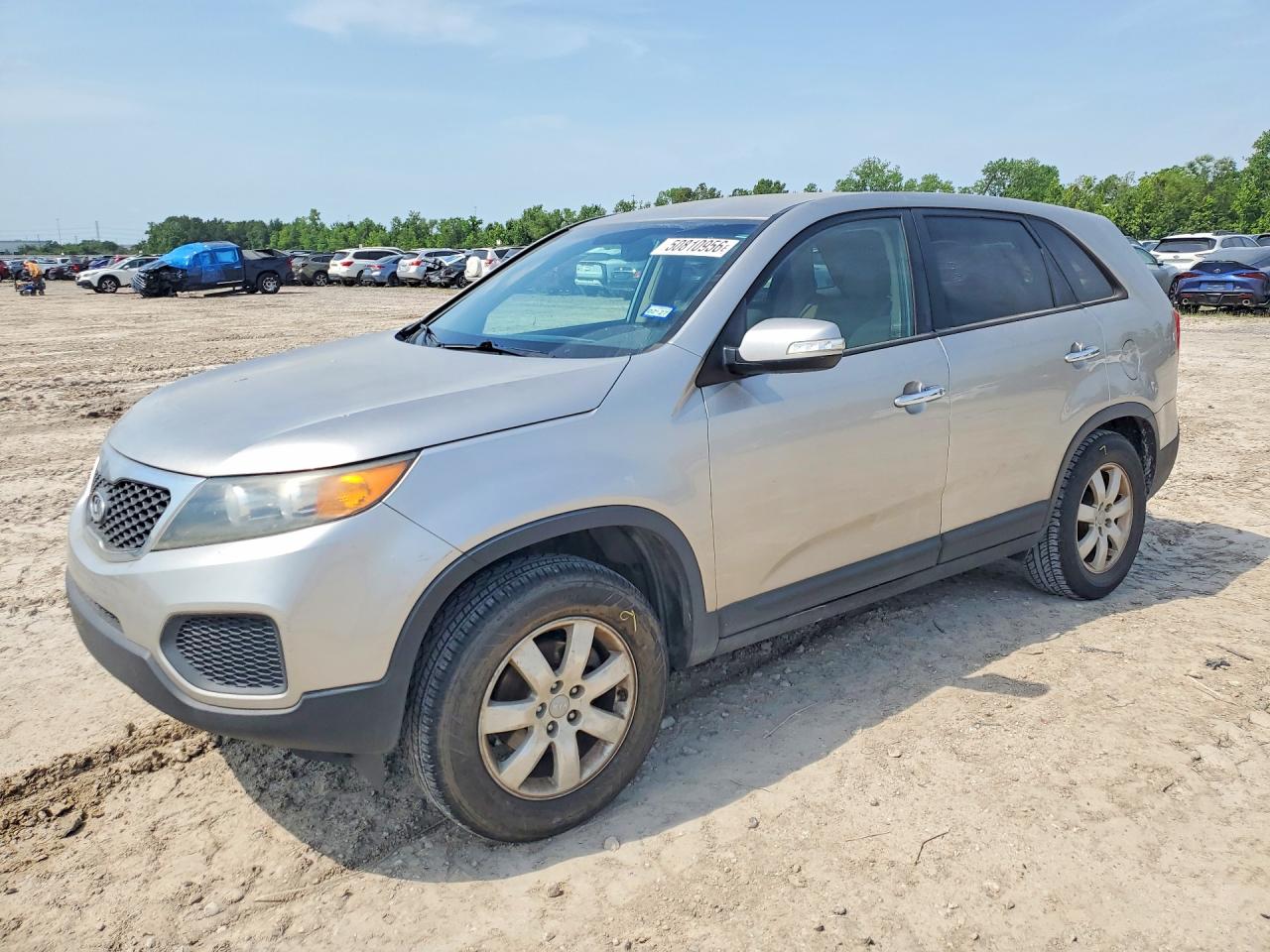 2013 KIA SORENTO Base / LX