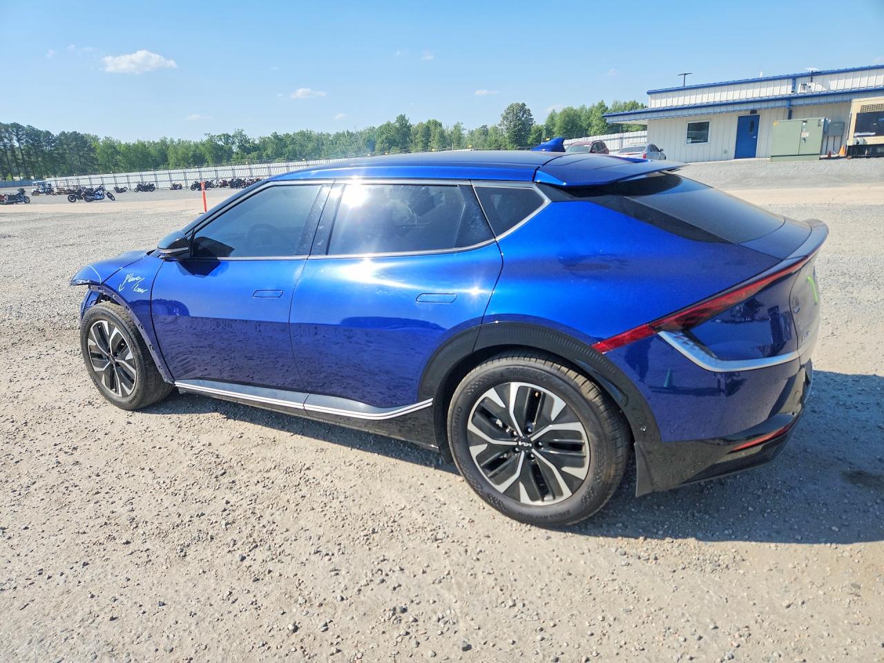 2023 KIA EV6 Light, Wind