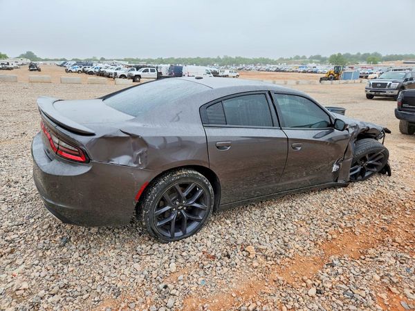 2019 DODGE CHARGER SXT
