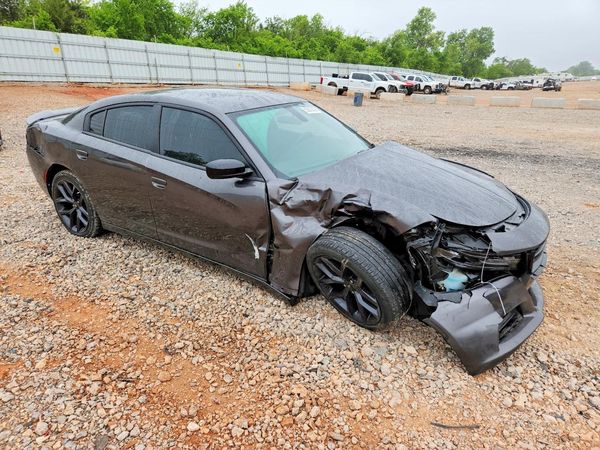 2019 DODGE CHARGER SXT