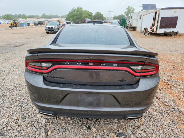 2019 DODGE CHARGER SXT