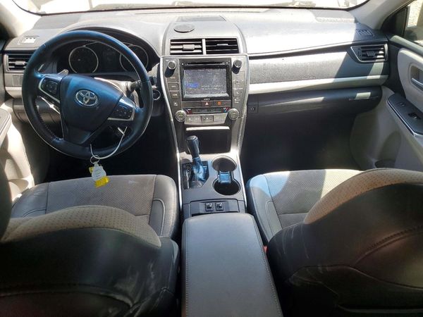 2017 TOYOTA CAMRY