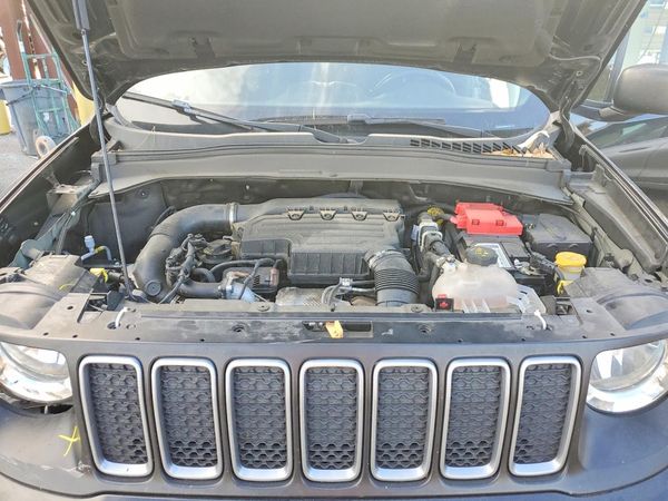 2022 JEEP RENEGADE Latitude, Longitude