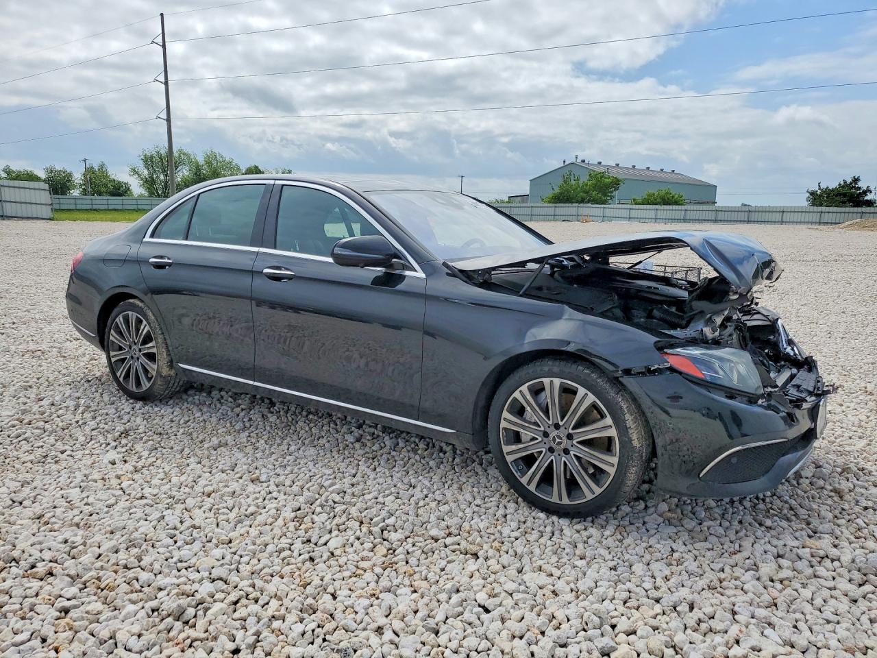 2019 MERCEDES-BENZ E