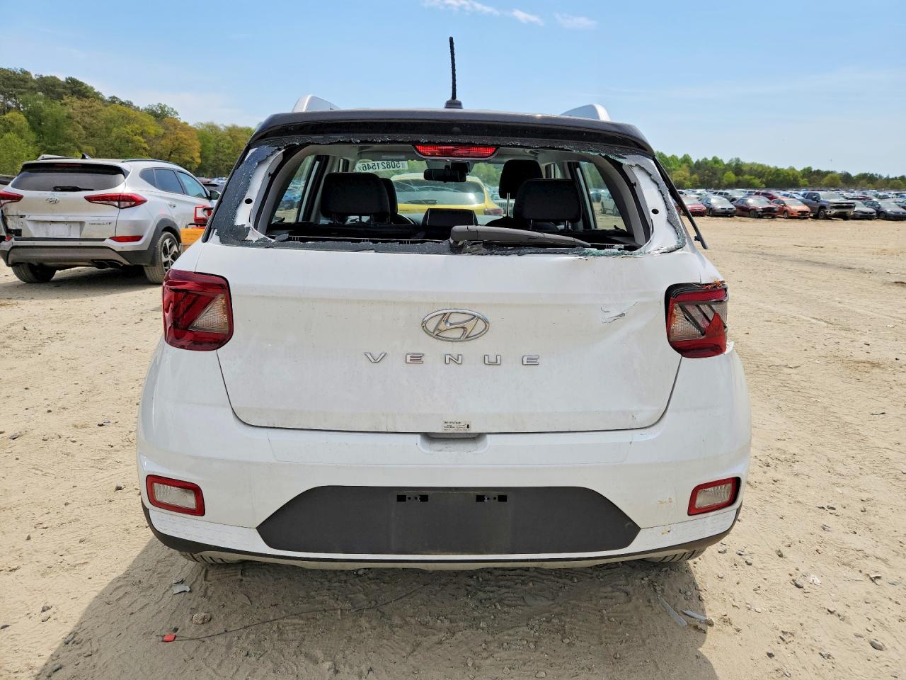 2025 HYUNDAI VENUE SEL, Limited