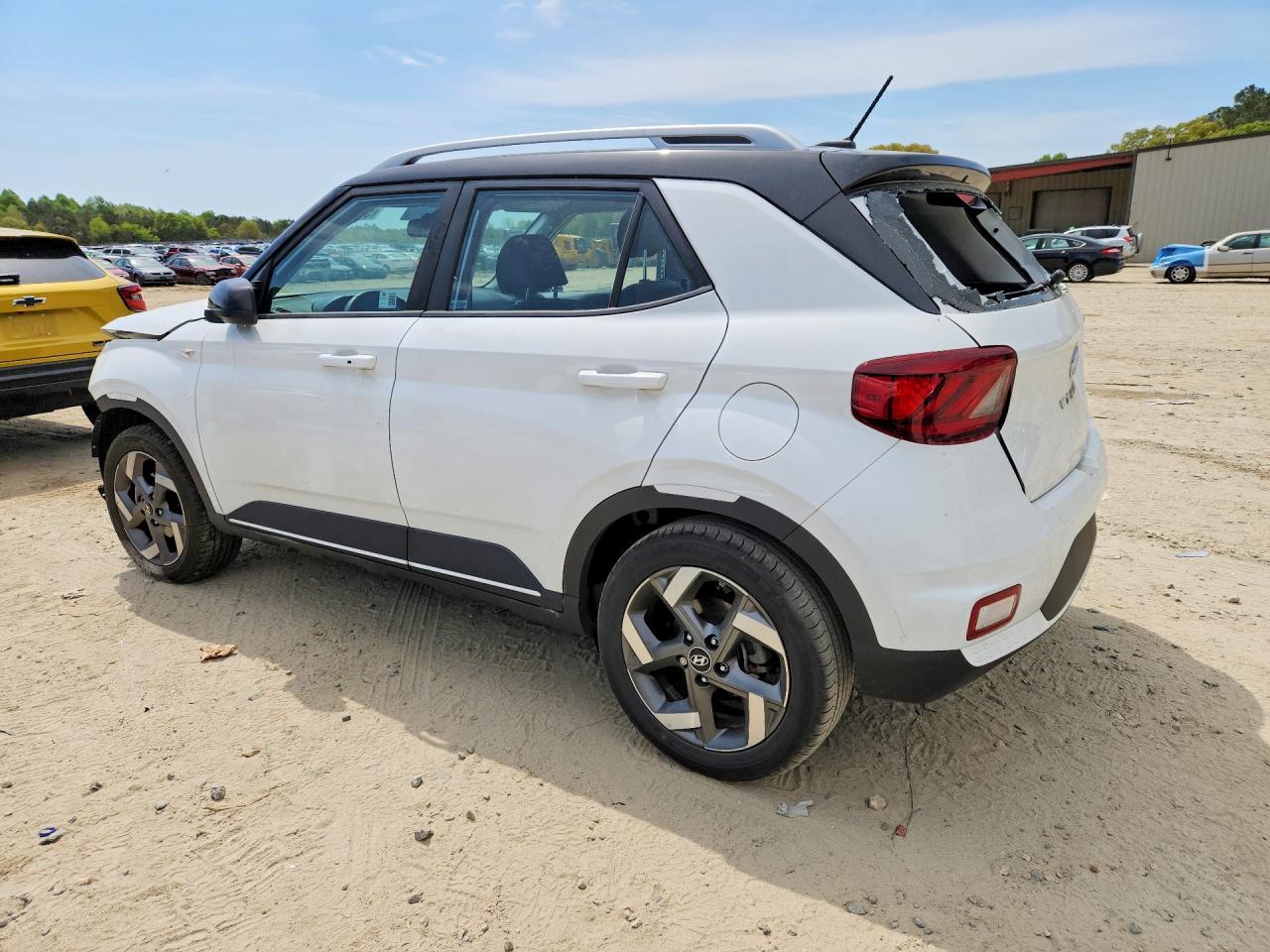 2025 HYUNDAI VENUE SEL, Limited