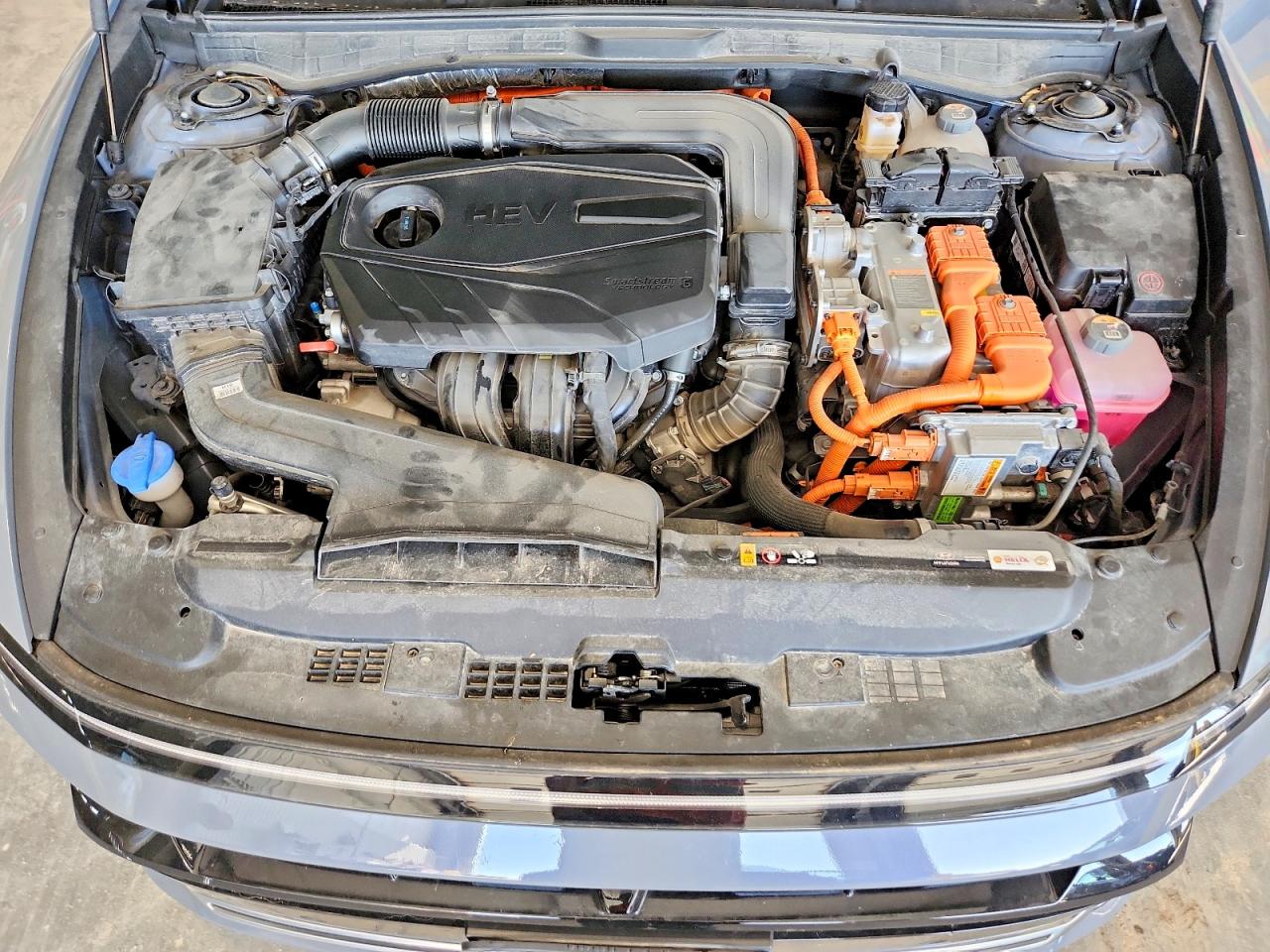 2024 HYUNDAI SONATA HYBRID Limited