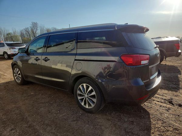 2018 KIA SEDONA