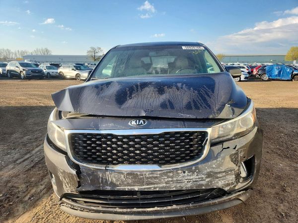 2018 KIA SEDONA