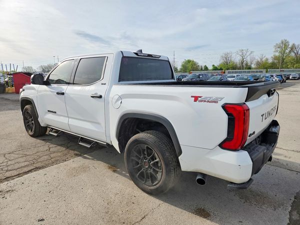 2023 TOYOTA TUNDRA