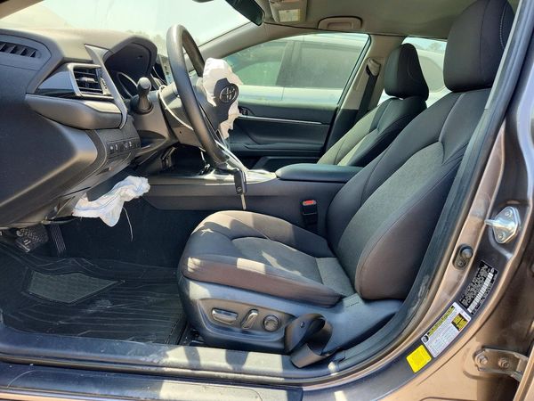 2023 TOYOTA CAMRY