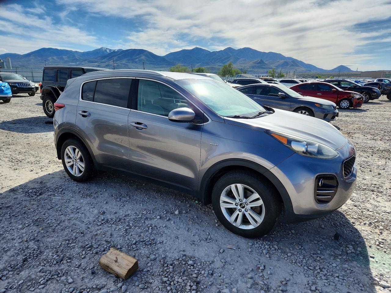2017 KIA SPORTAGE LX