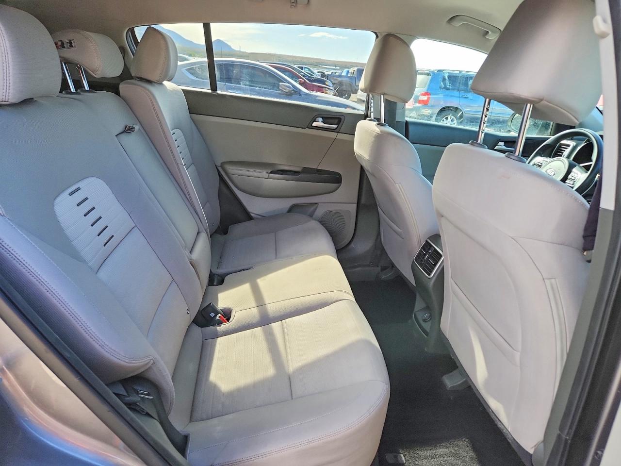 2017 KIA SPORTAGE LX