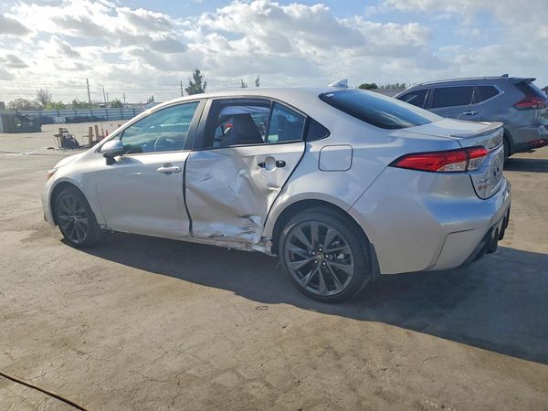 2026 TOYOTA COROLLA