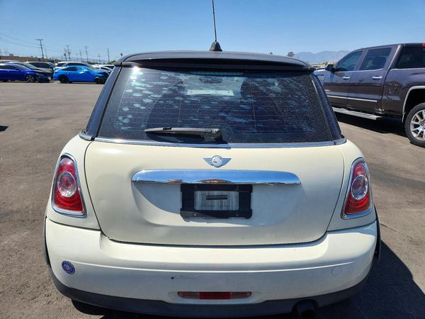 2013 MINI COOPER