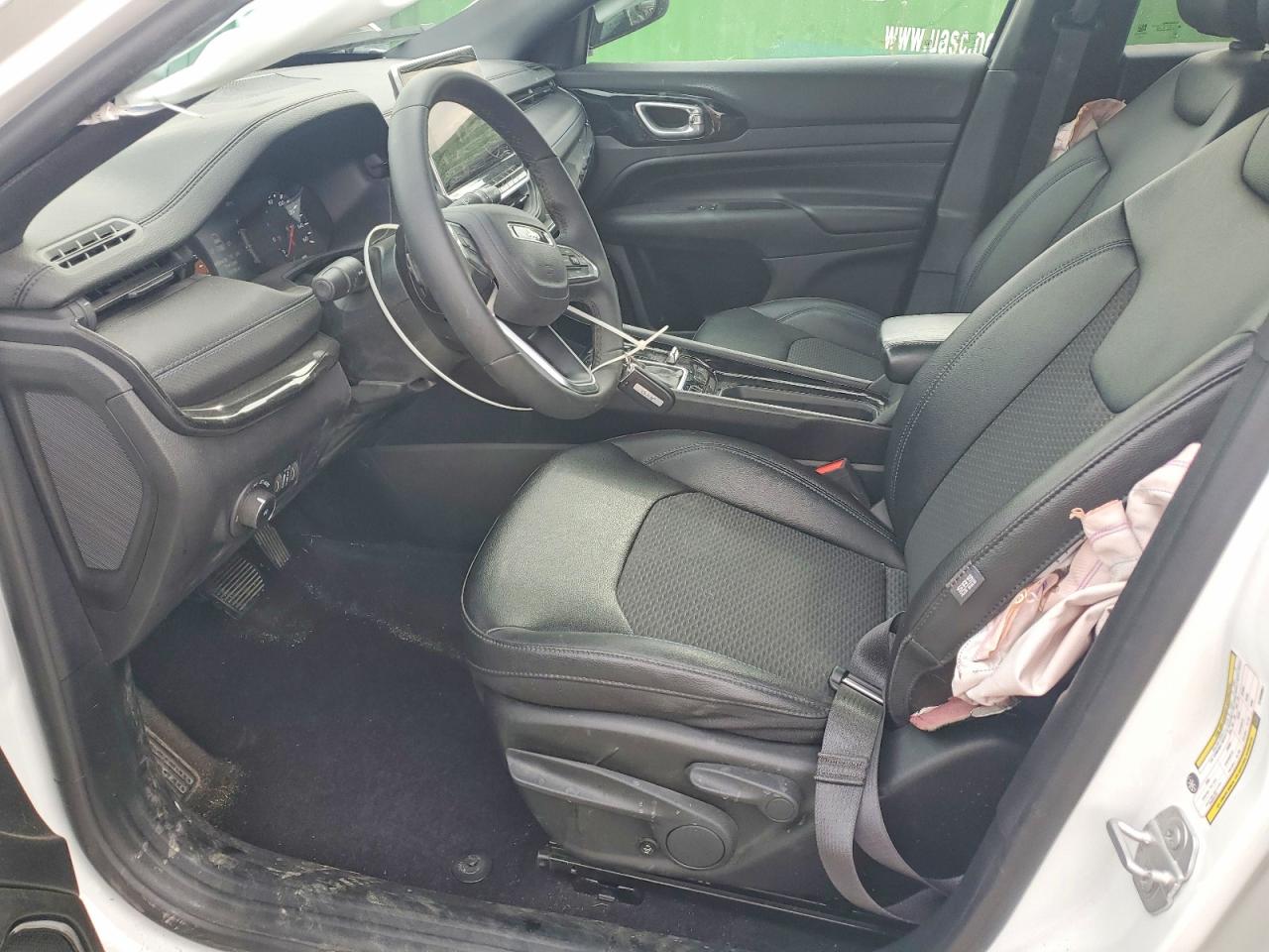 2025 JEEP COMPASS North, Latitude