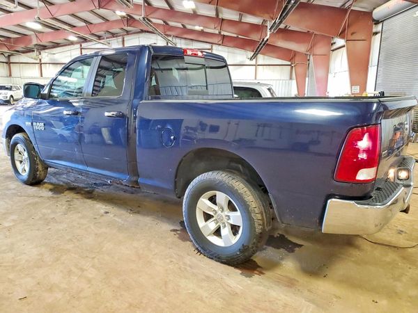 2016 RAM 1500 SLT QUAD CAB 4X4