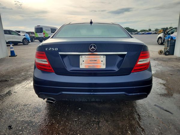 2012 MERCEDES-BENZ C C250