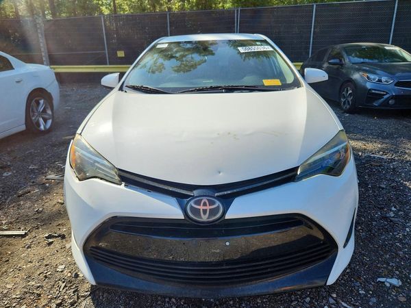 2017 TOYOTA COROLLA