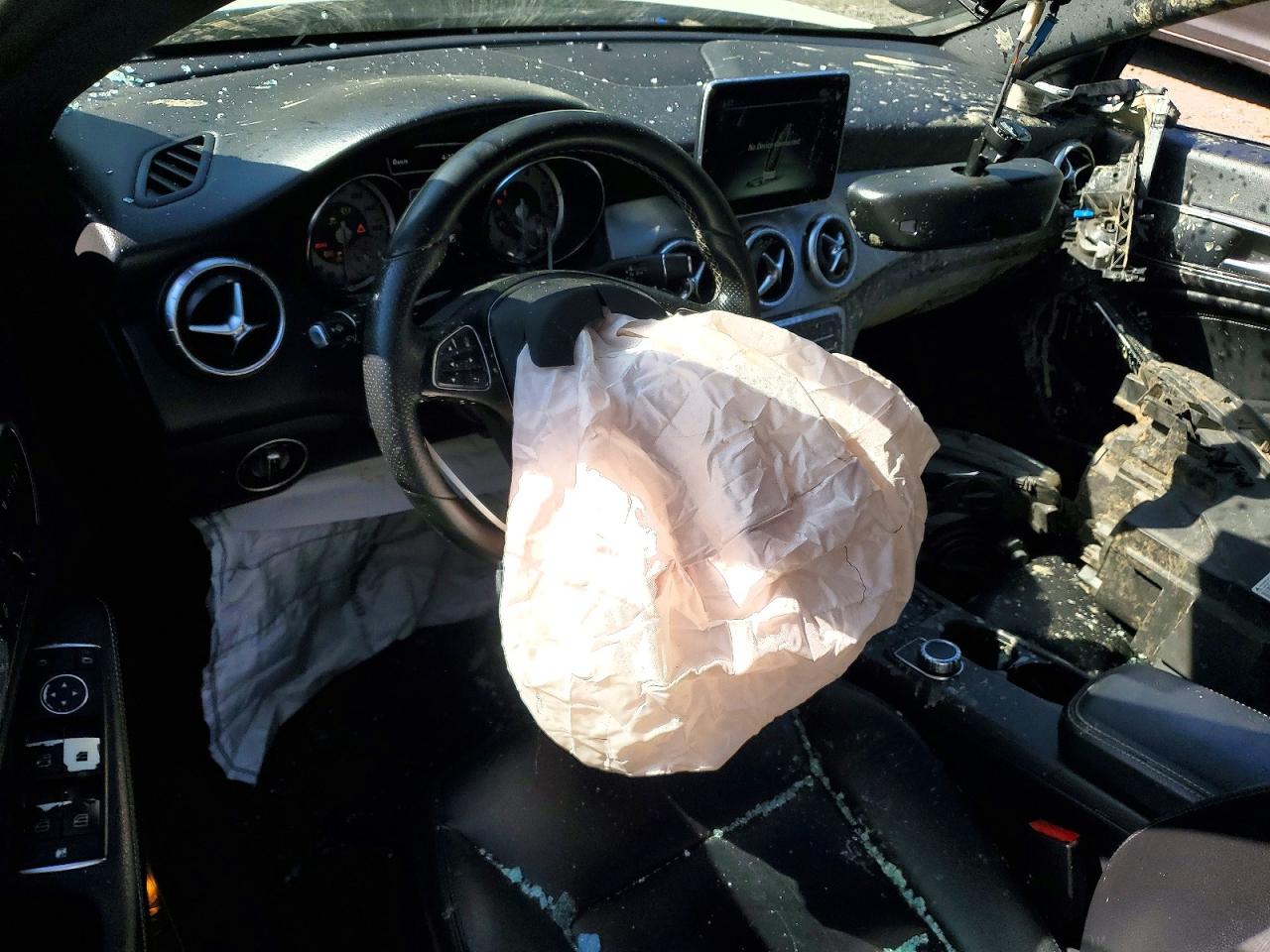 2015 MERCEDES-BENZ CLA CLA250