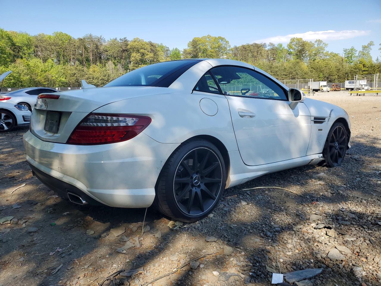2015 MERCEDES-BENZ SLK SLK250