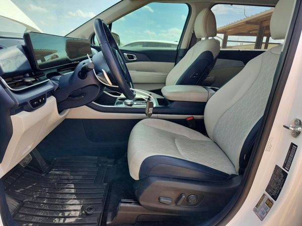 2025 KIA CARNIVAL EX