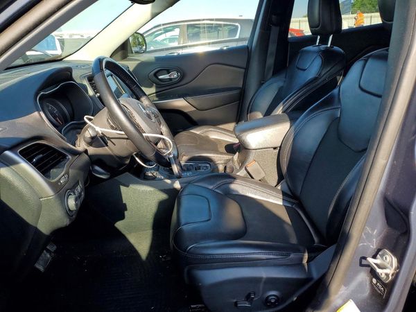 2021 JEEP CHEROKEE LATITUDE PLUS 4X4