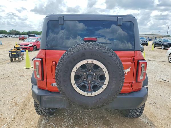 2023 FORD BRONCO