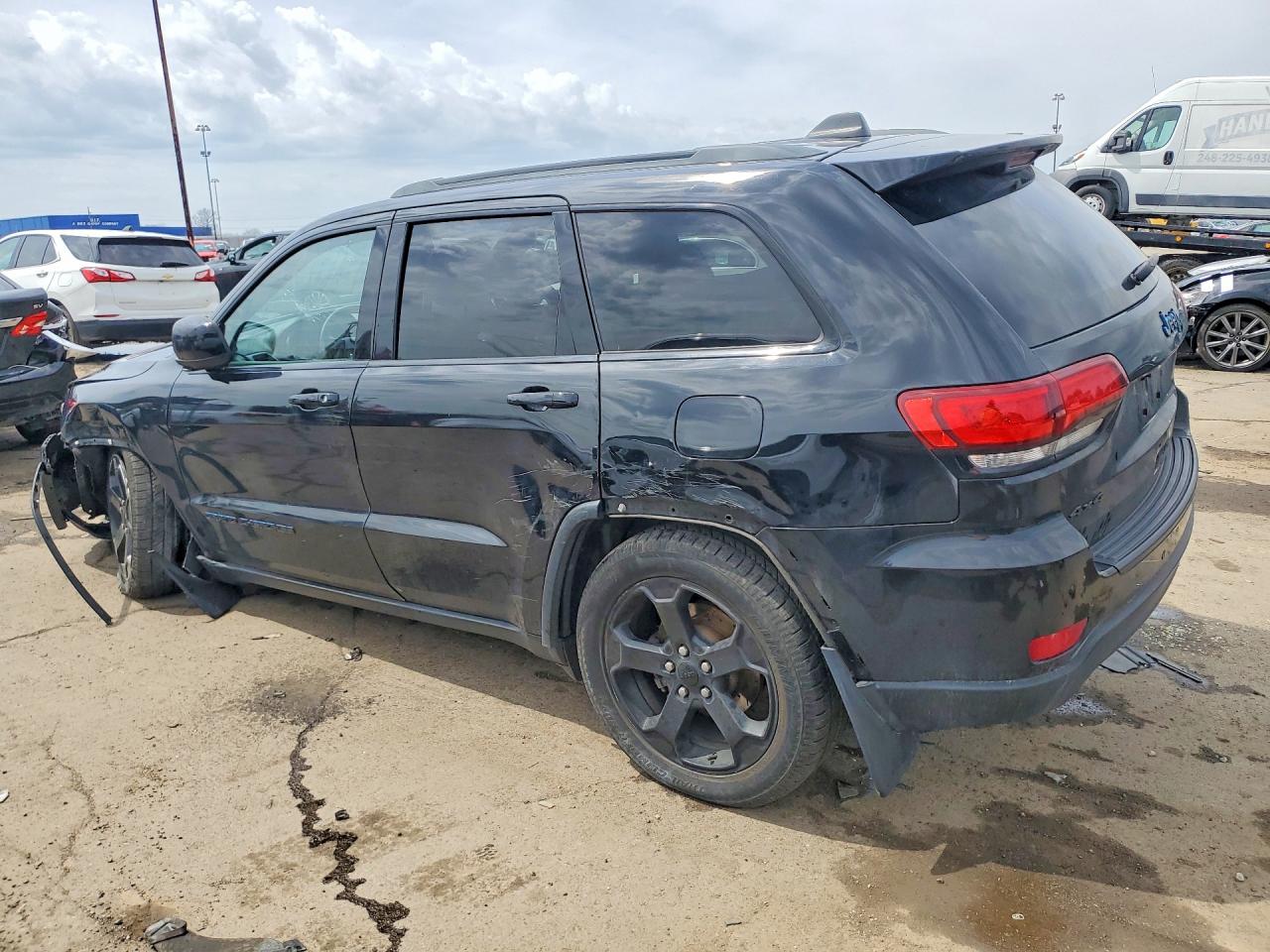2019 JEEP GRAND CHEROKEE LAREDO 4X4