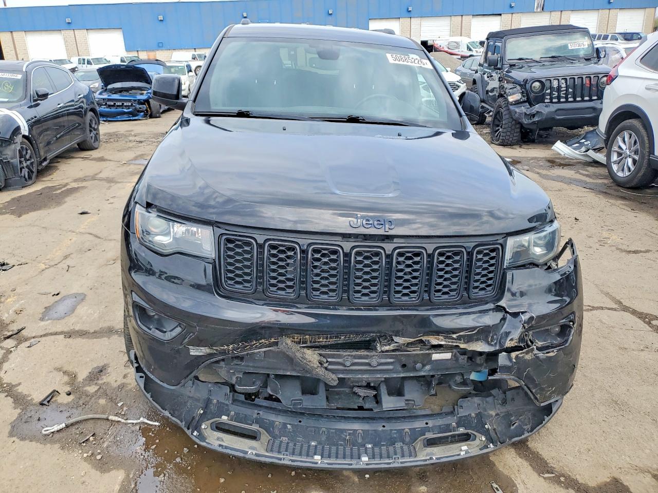 2019 JEEP GRAND CHEROKEE LAREDO 4X4