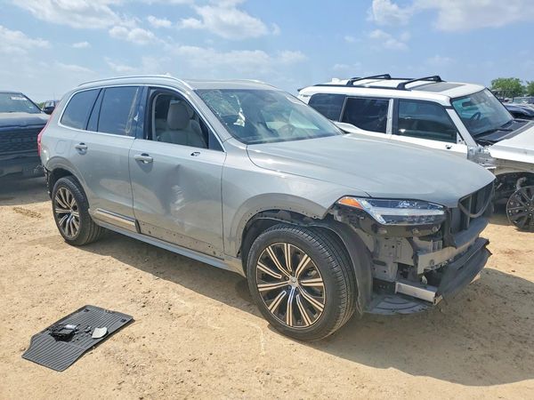 2025 VOLVO XC90 Core