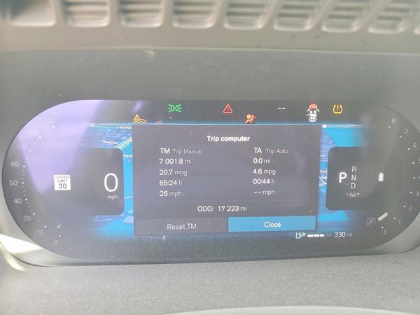 2025 VOLVO XC90 Core