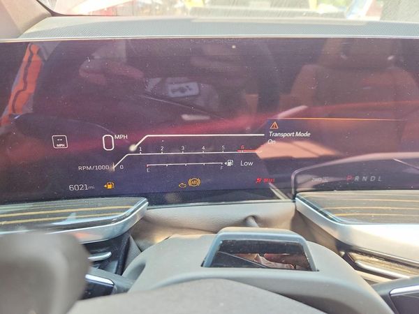 2025 CADILLAC ESCALADE