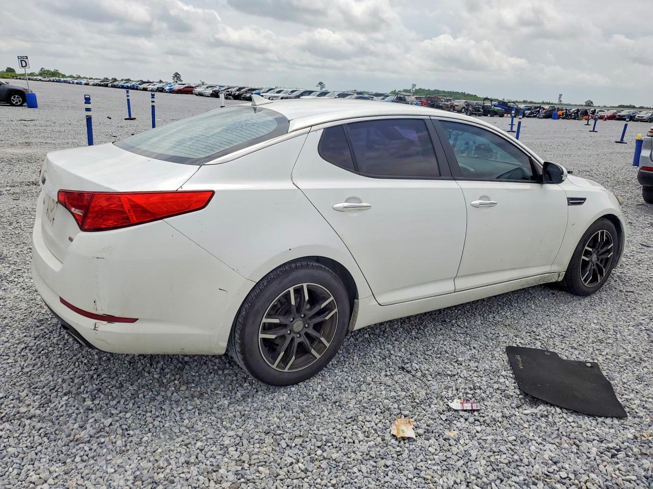 2013 KIA OPTIMA LX