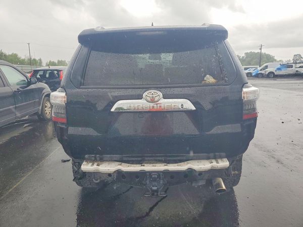 2018 TOYOTA 4RUNNER