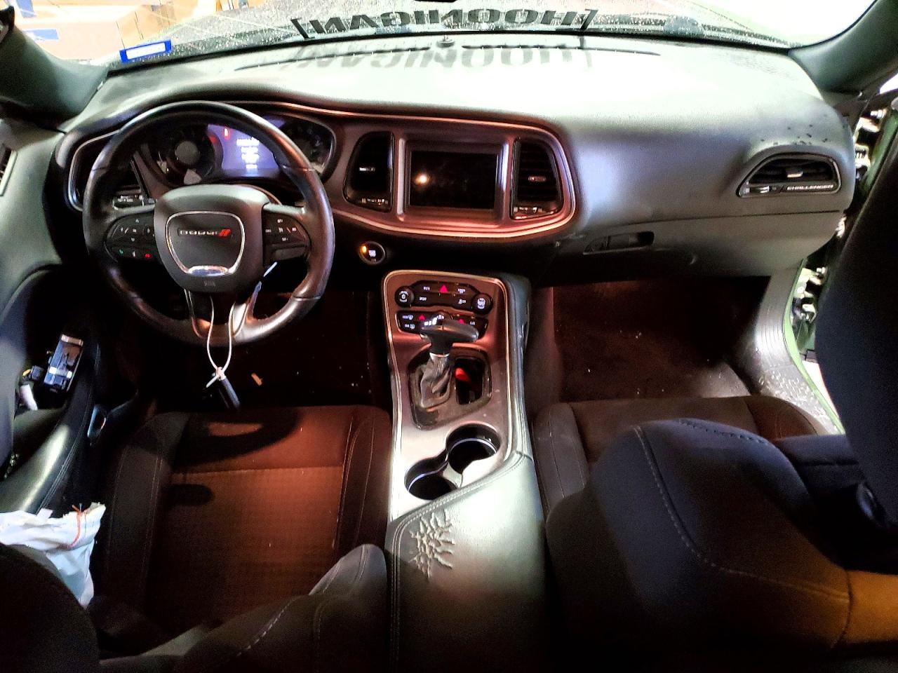 2018 DODGE CHALLENGER SXT