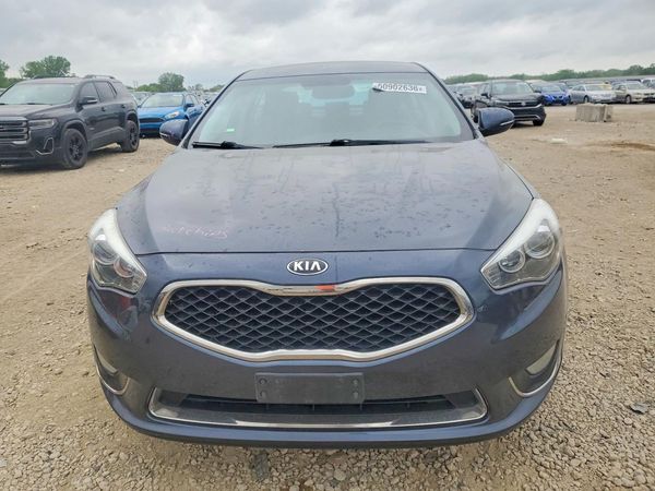 2015 KIA CADENZA